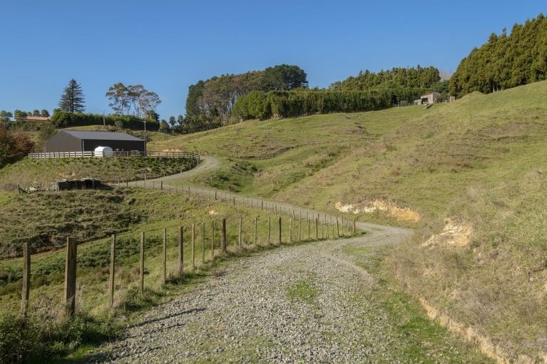 Photo of property in 16 Turntable Hill Road, Whakamarama, 3181