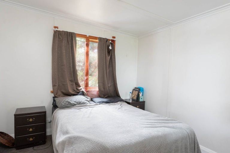 Photo of property in 14 Kurupae Road, Hilltop, Taupo, 3330