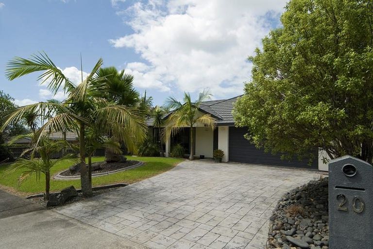Photo of property in 20 Excelsa Place, Albany, Auckland, 0632