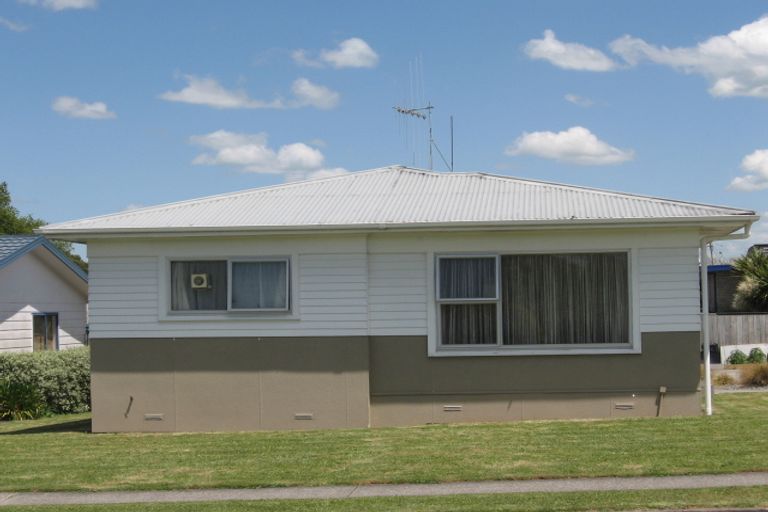 Photo of property in 16 Raleigh Street, Leamington, Cambridge, 3432