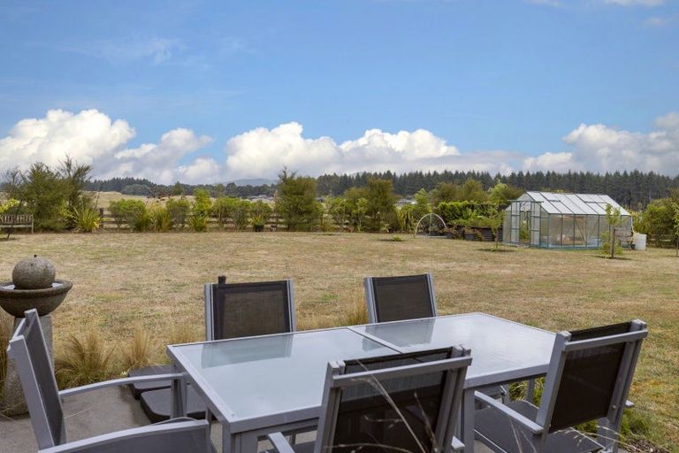 Photo of property in 500 Kinloch Road, Kinloch, Taupo, 3377