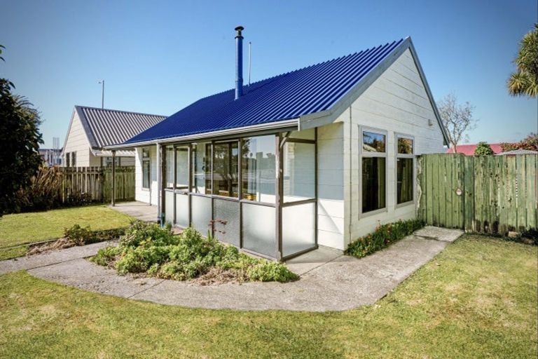 Photo of property in 26 Fitzherbert Street, Hokitika, 7810