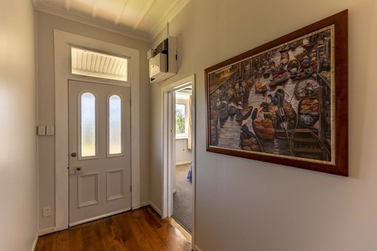 Photo of property in 56 Tapairu Road, Waipawa, 4275