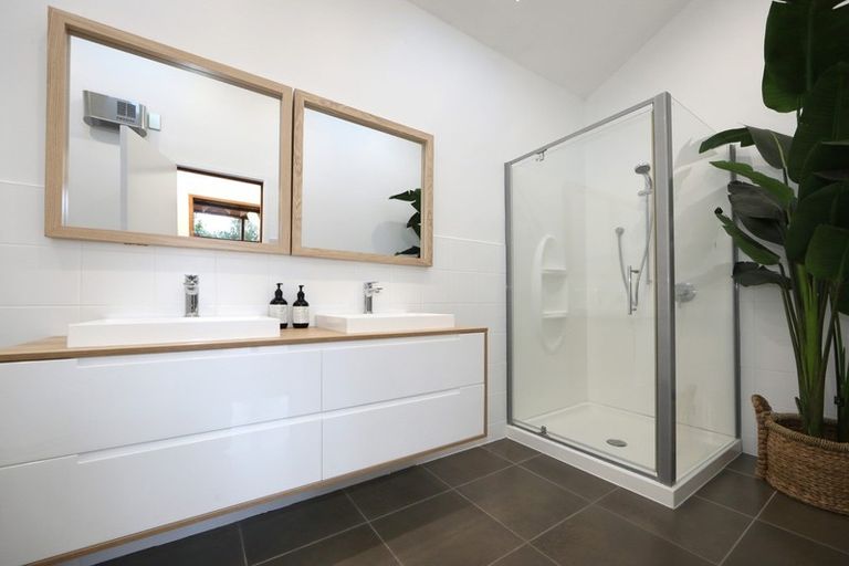 Photo of property in 185a Georges Drive, Napier South, Napier, 4110