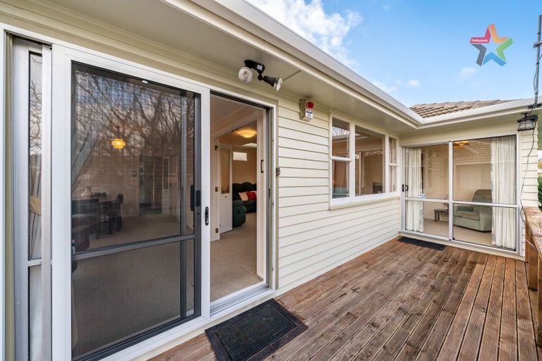 Photo of property in 30 Kiwi Street, Heretaunga, Upper Hutt, 5018