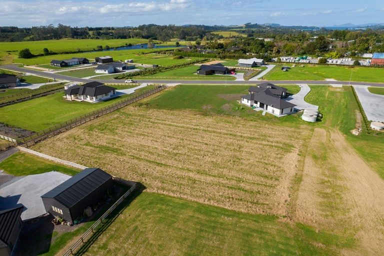 Photo of property in 7 The Lakes Drive, Kerikeri, 0230