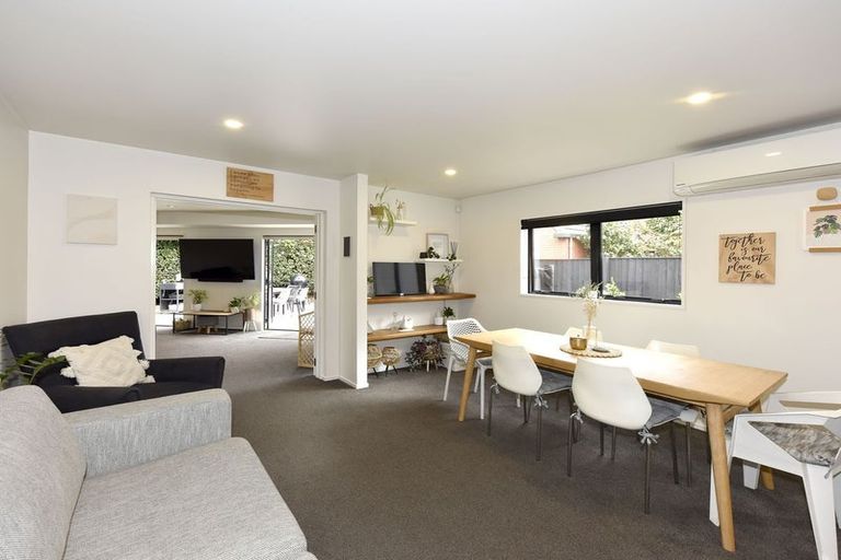 Photo of property in 8 Haineswood Lane, Sockburn, Christchurch, 8042