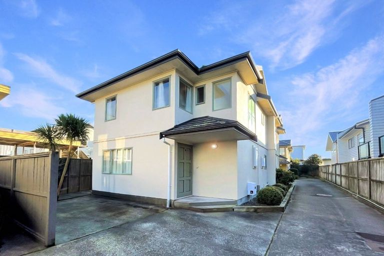 Photo of property in 12b Frankmoore Avenue, Johnsonville, Wellington, 6037