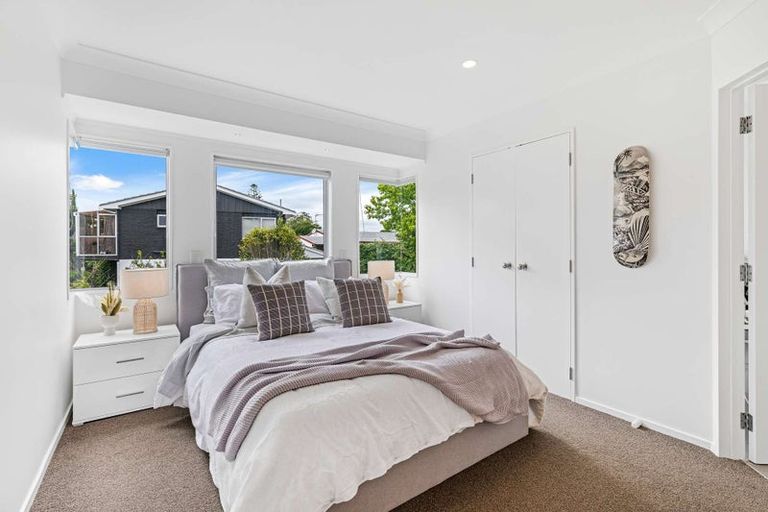 Photo of property in 2/34 Howe Street, Howick, Auckland, 2014