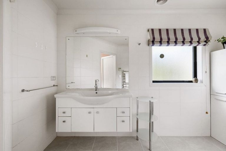 Photo of property in 20 Brancaster Place, Cambridge, 3434