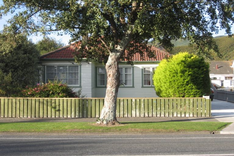 Photo of property in 49 Seddon Street, Naenae, Lower Hutt, 5011