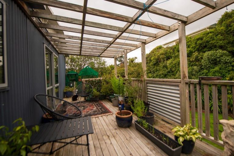 Photo of property in 9 Moana Street, Kaka Point, Balclutha, 9271