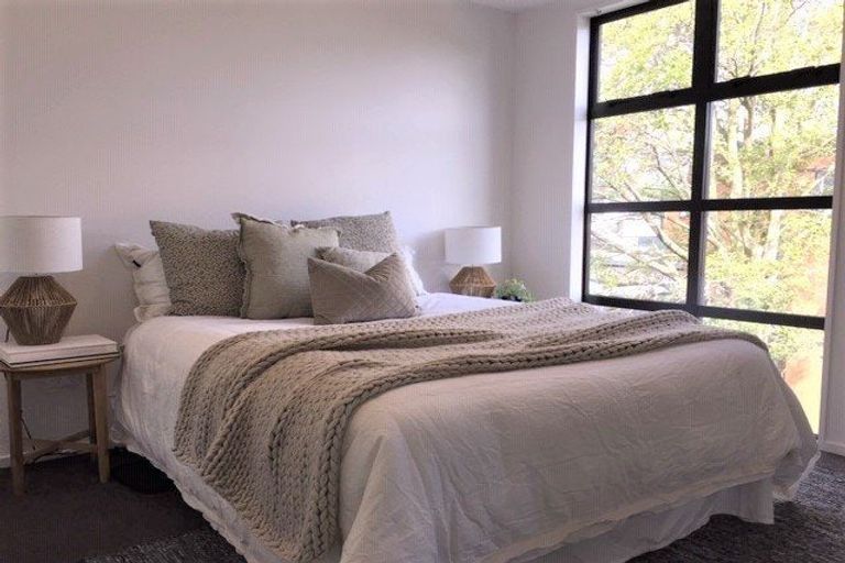 Photo of property in 6/27 Gracefield Avenue, Christchurch Central, Christchurch, 8013
