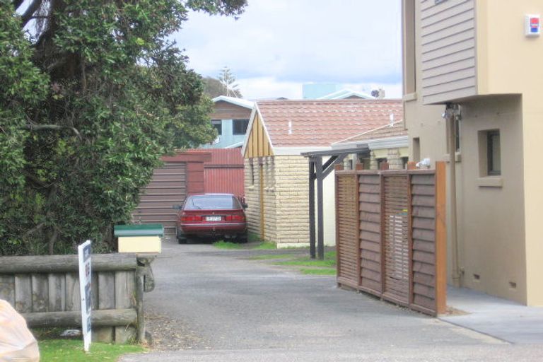 Photo of property in 34c Oceanbeach Road, Mount Maunganui, 3116