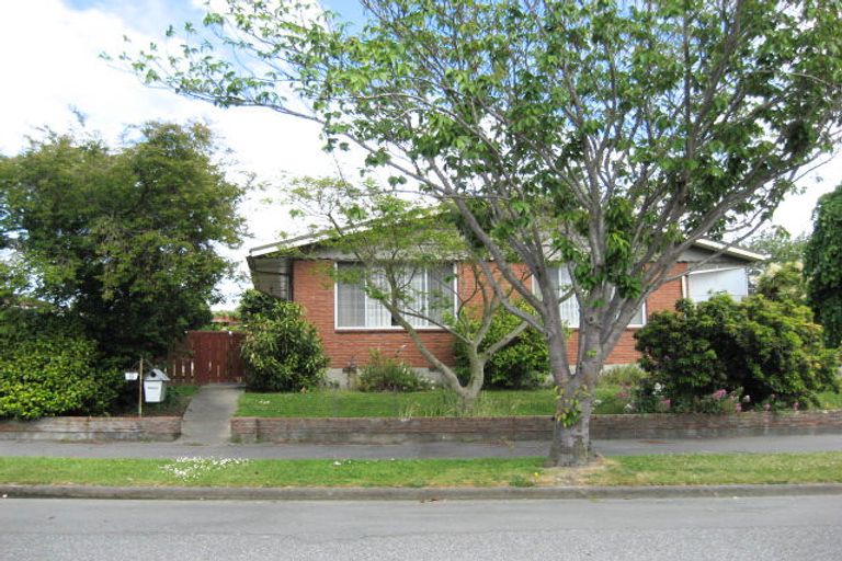Photo of property in 2 Kirkdale Place, Avonhead, Christchurch, 8042