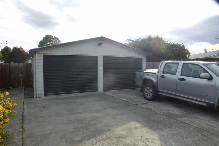 Photo of property in 21 William Street, Rolleston, 7614