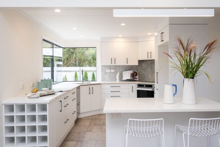 Photo of property in 14 Kuku Street, Te Awanga, 4102