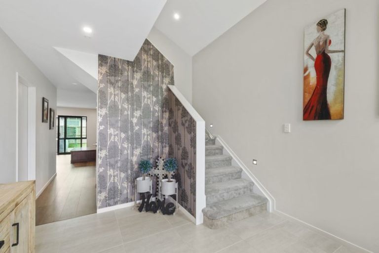 Photo of property in 28 Tawhiti Road, Pukekohe, 2120