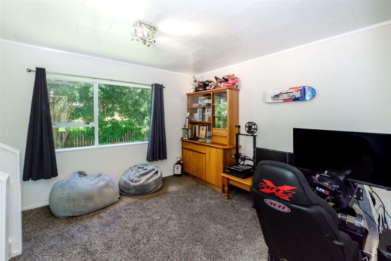 Photo of property in 63 Matai Road, Raumati South, Paraparaumu, 5032