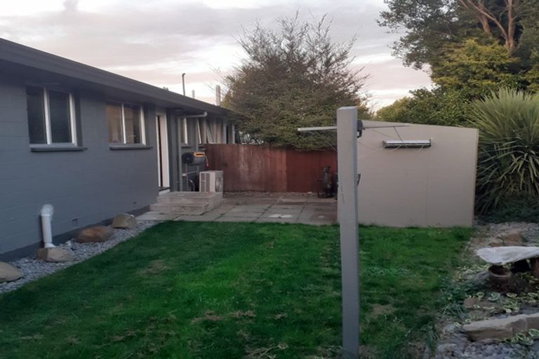 Photo of property in 1/5a Brogar Place, Casebrook, Christchurch, 8051