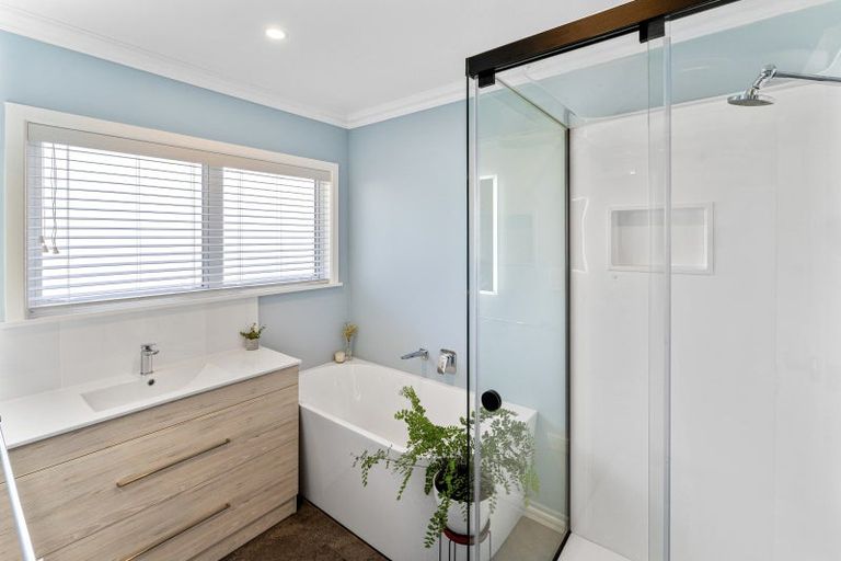 Photo of property in 15 Marlborough Crescent, Richmond, 7020