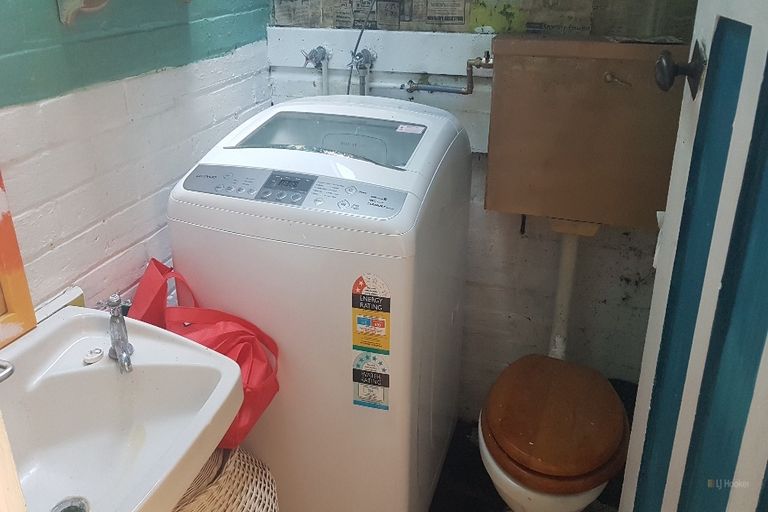 Photo of property in 14 Exeter Street, Waimate, 7924