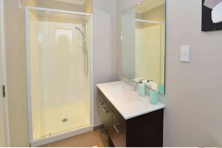 Photo of property in 21 Lester Street, Hobsonville, Auckland, 0616