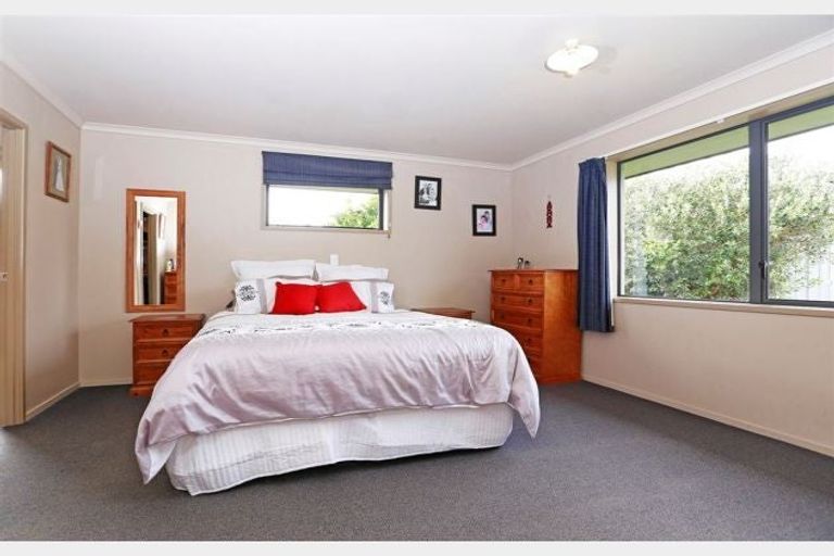 Photo of property in 23 Wentworth Drive, Rototuna North, Hamilton, 3210