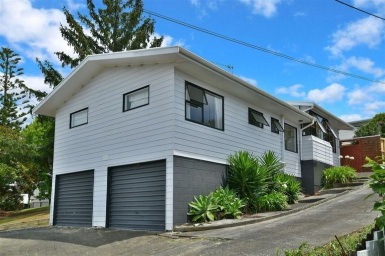 Photo of property in 10b Penton Road, Stanmore Bay, Whangaparaoa, 0932
