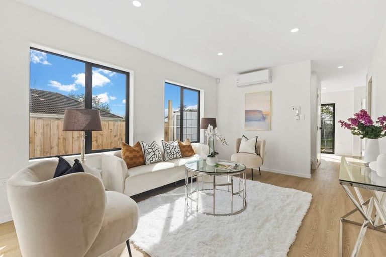 Photo of property in 9d Lismore Place, Papatoetoe, Auckland, 2025