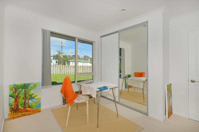 Photo of property in 17 Shoemaker Road, Waipu, 0510