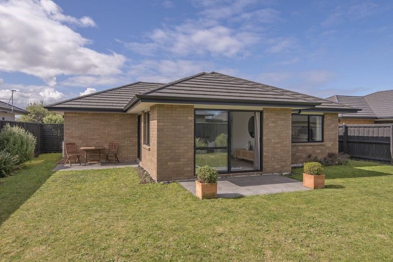 Photo of property in 6 Charlbury Drive, Rolleston, 7615