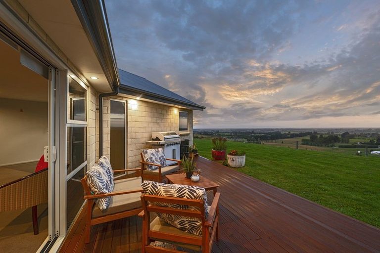 Photo of property in 219 Davis Road, Cust, Rangiora, 7471