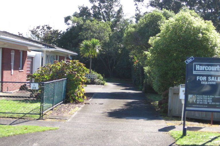 Photo of property in 2/29 Pine Road, Orewa, 0931