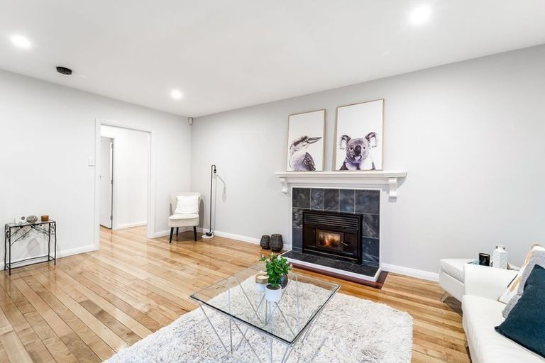 Photo of property in 15 Posa Avenue, Henderson, Auckland, 0612