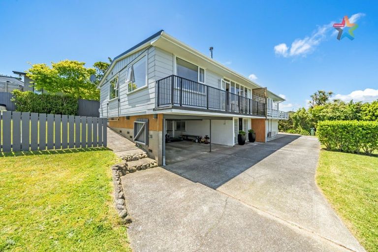 Photo of property in 267b Dowse Drive, Maungaraki, Lower Hutt, 5010