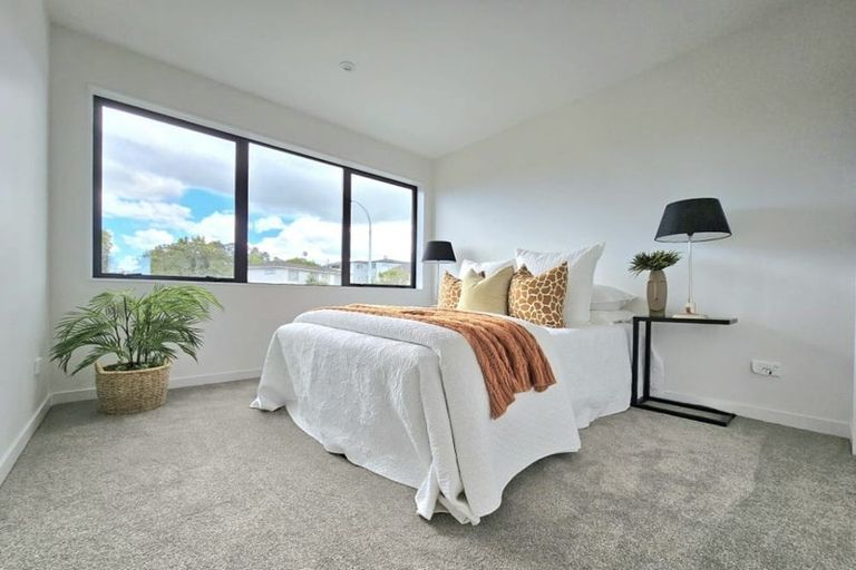 Photo of property in 37e West Harbour Drive, West Harbour, Auckland, 0618