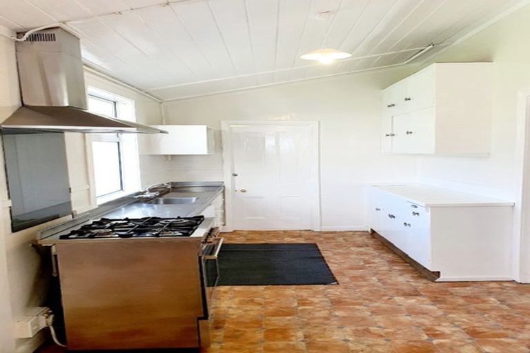 Photo of property in 45 Ava Street, Petone, Lower Hutt, 5012