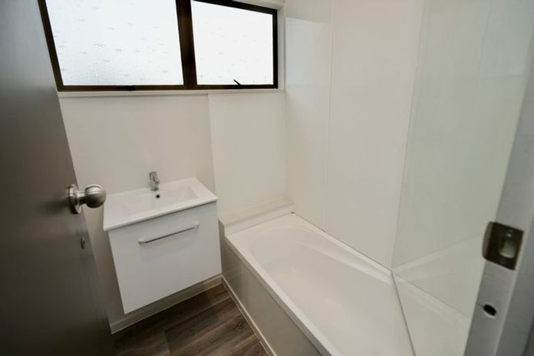 Photo of property in 3 Charisma Court, Kelvin Grove, Palmerston North, 4414