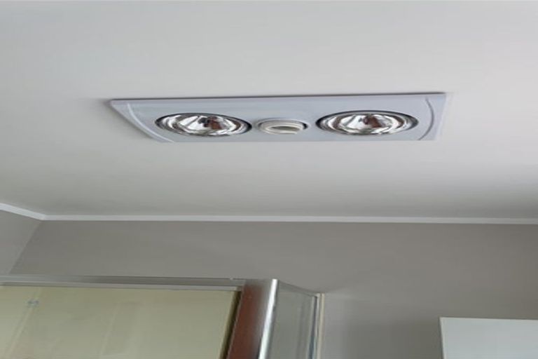 Photo of property in 37 Mcannalley Street, Manurewa East, Auckland, 2102