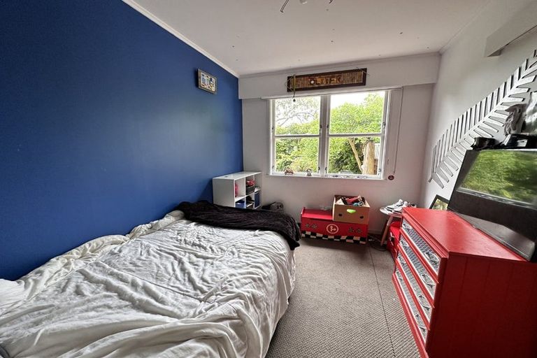 Photo of property in 219 Te Moana Road, Waikanae, 5036