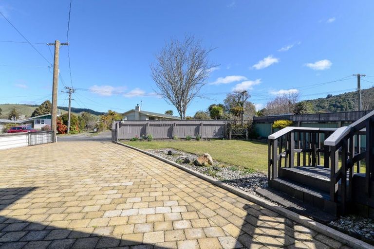 Photo of property in 16 Bay Grove, Pukehangi, Rotorua, 3015