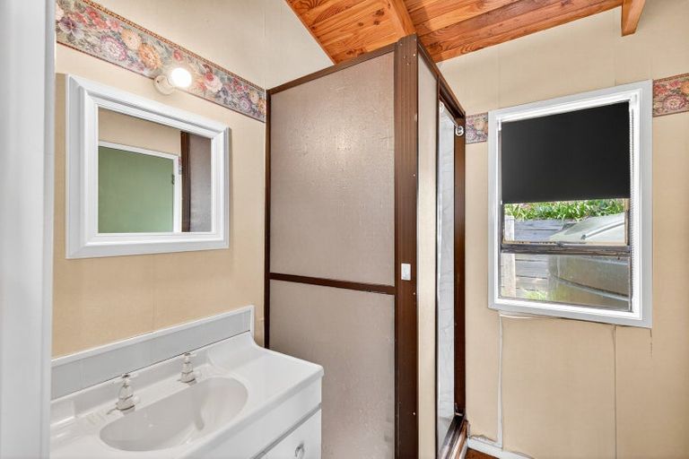 Photo of property in 453 Whangaehu Road, Porangahau, 4293