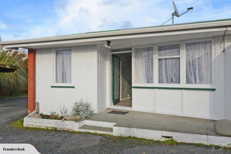 Photo of property in 6/516 Fergusson Drive, Trentham, Upper Hutt, 5018