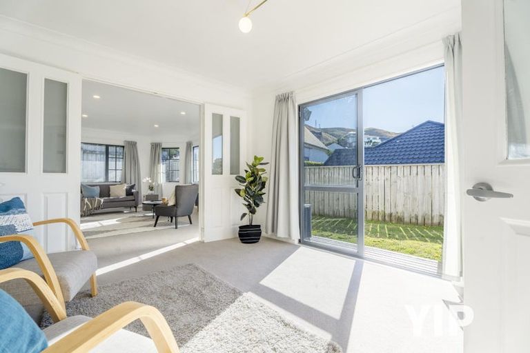 Photo of property in 17 Claverton Grove, Churton Park, Wellington, 6037