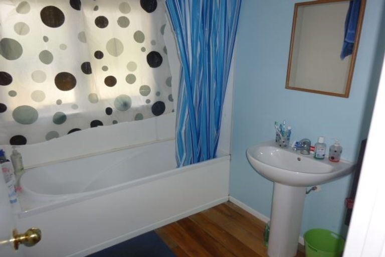 Photo of property in 11 Arabi Street, Sandringham, Auckland, 1041