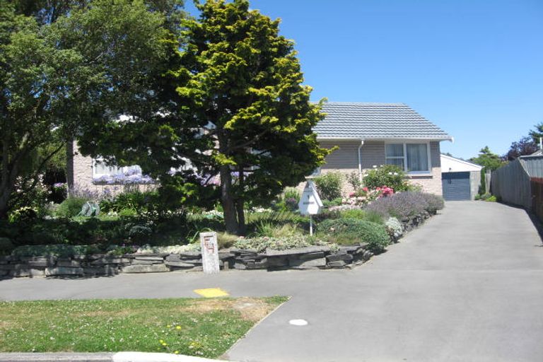 Photo of property in 1 Aileen Place, Upper Riccarton, Christchurch, 8041