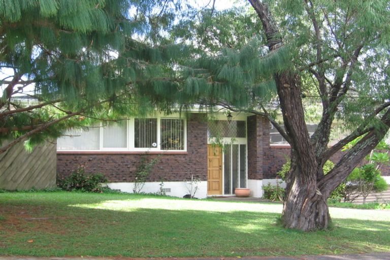 Photo of property in 9 Kiri Place, Mairangi Bay, Auckland, 0630