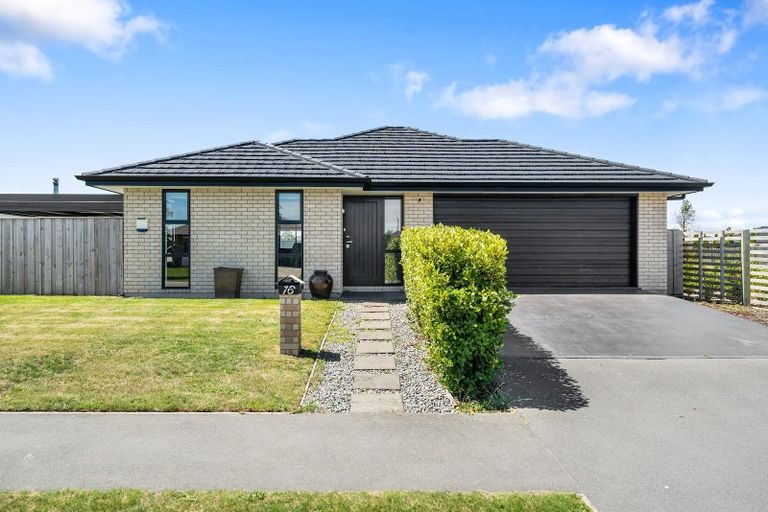 Photo of property in 16 Bethany Road, Rolleston, 7614