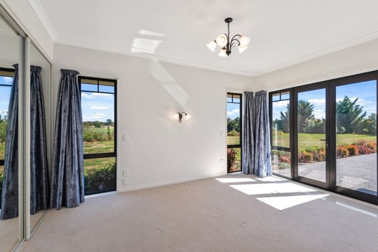 Photo of property in 199 Johns Road, Rangiora, 7400